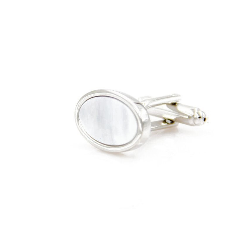 Boutons de manchette nacrés blanc monture ovale argentée