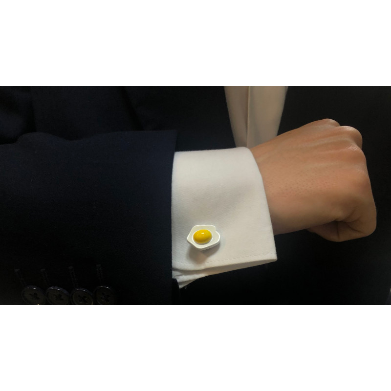 Boutons de manchette oeufs au plat