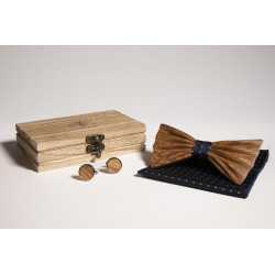 Sapelli wooden bow tie...