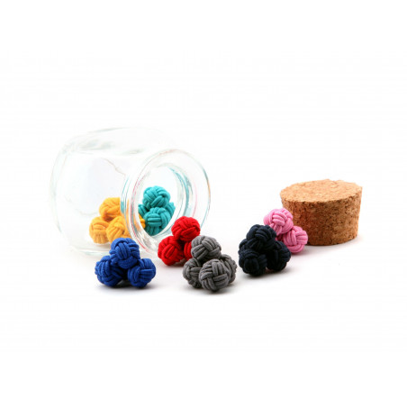 The 7 Arts Silk Knot Set