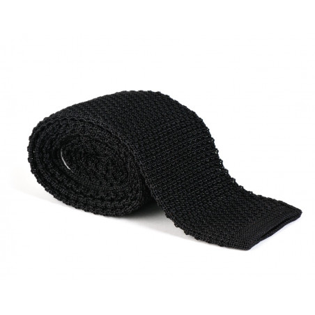 Black knitted tie