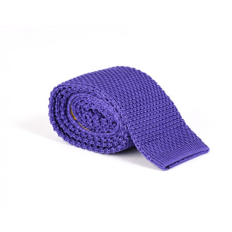 Mauve knitted tie