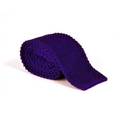 Blackberry purple knitted tie