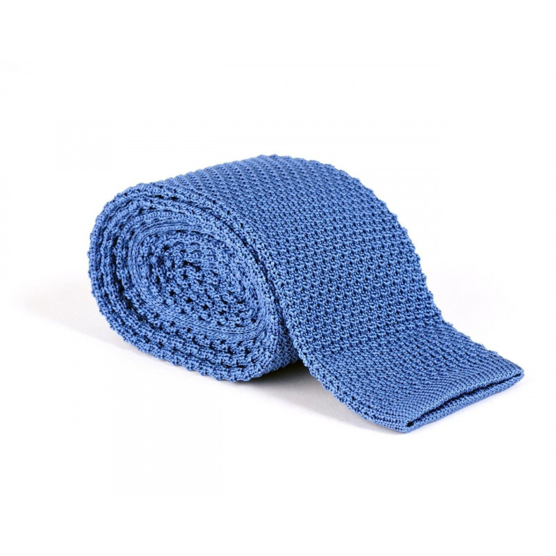 Knitted tie, angora-free