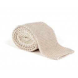 Pearl grey knitted tie