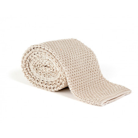 Pearl grey knitted tie