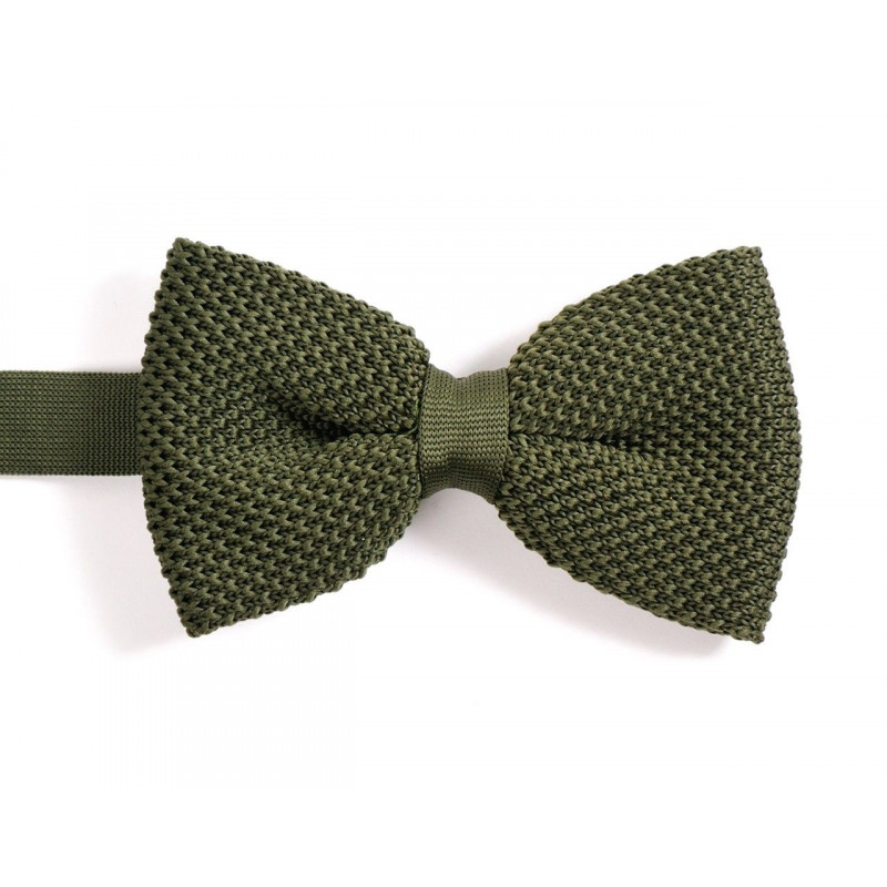 Green knitted bow tie