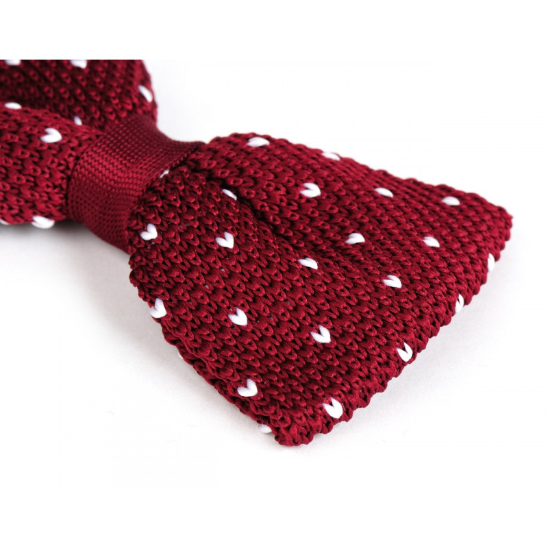 Red dotted knitted bow tie