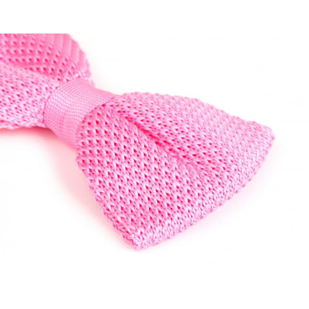 Pink knitted bow tie
