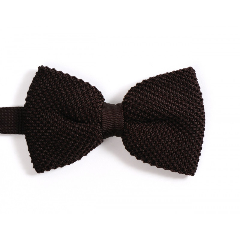 Chestnut brown knitted bow tie