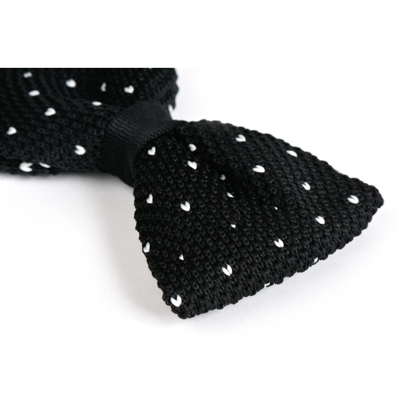 Black dotted knitted bow tie