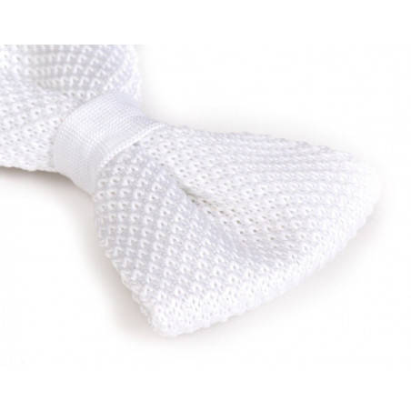 White knitted bow tie