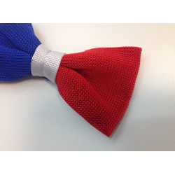 Tricolour knitted bow tie