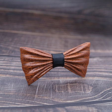 Sapelli wooden bow tie (without pocket square)