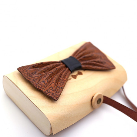 Sapelli wooden bow tie (without pocket square)