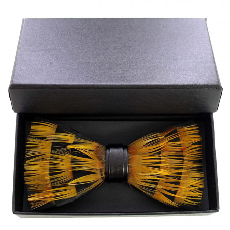 Duck feather bow tie IV